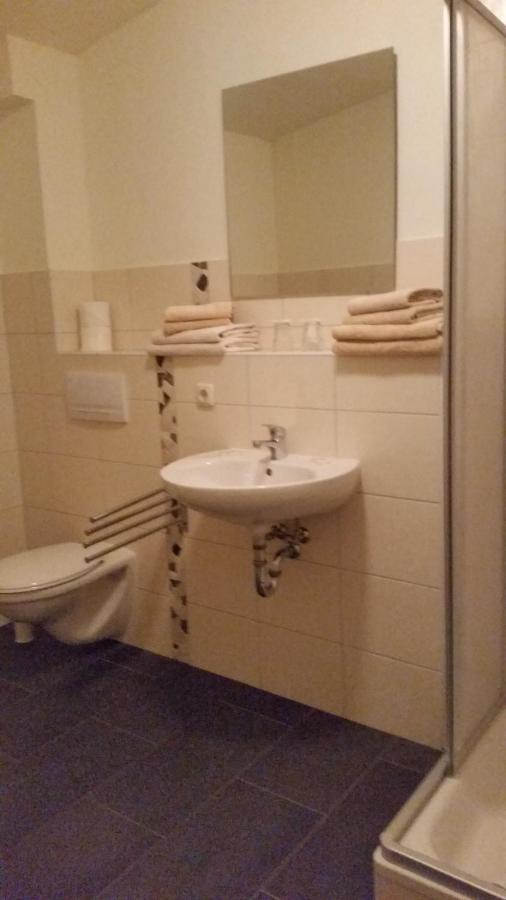 Landhotel Kreien Zewnętrze zdjęcie