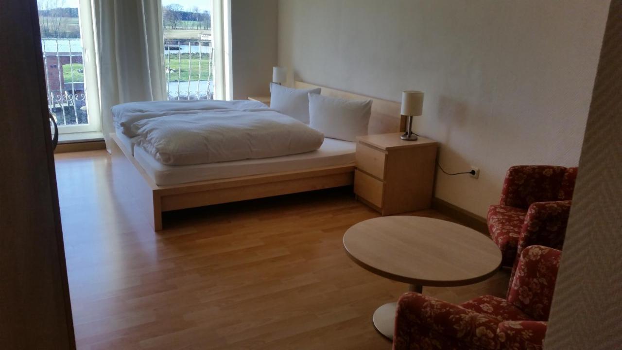 Landhotel Kreien Zewnętrze zdjęcie