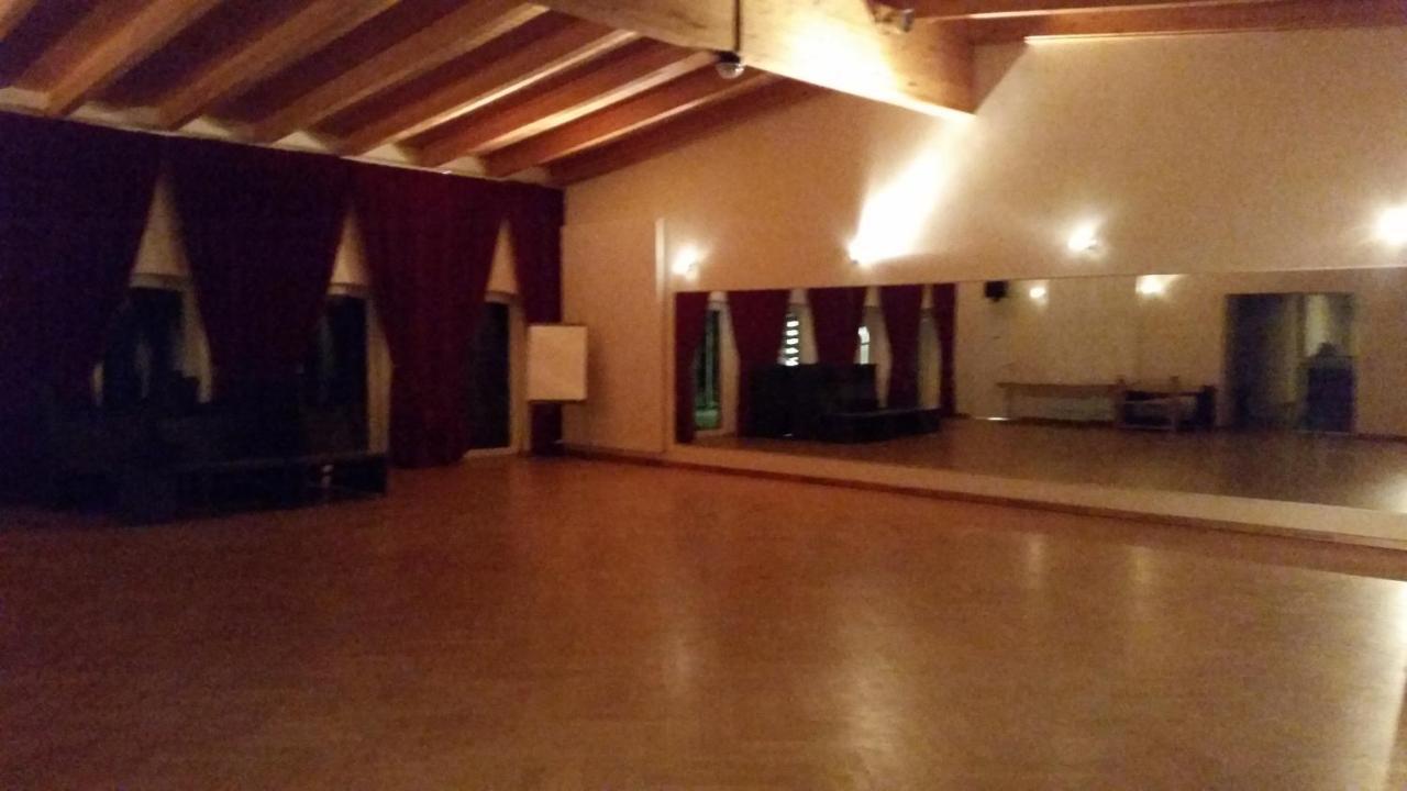 Landhotel Kreien Zewnętrze zdjęcie
