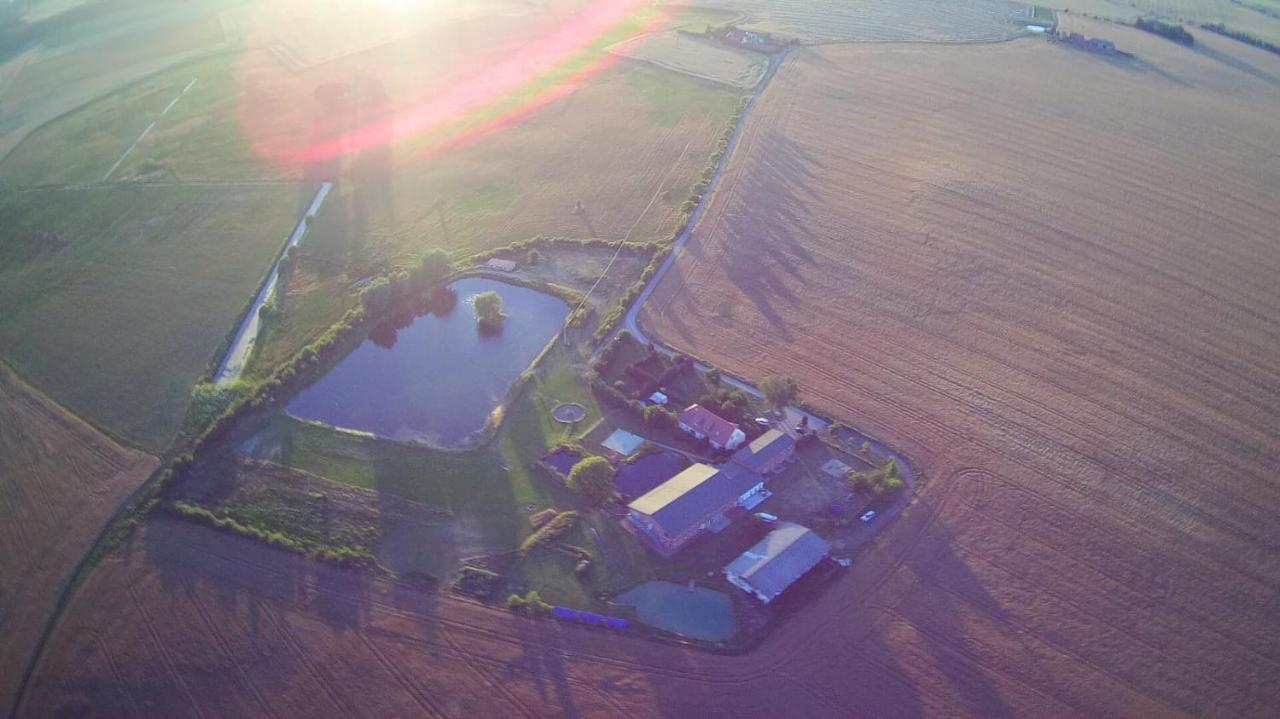 Landhotel Kreien Zewnętrze zdjęcie